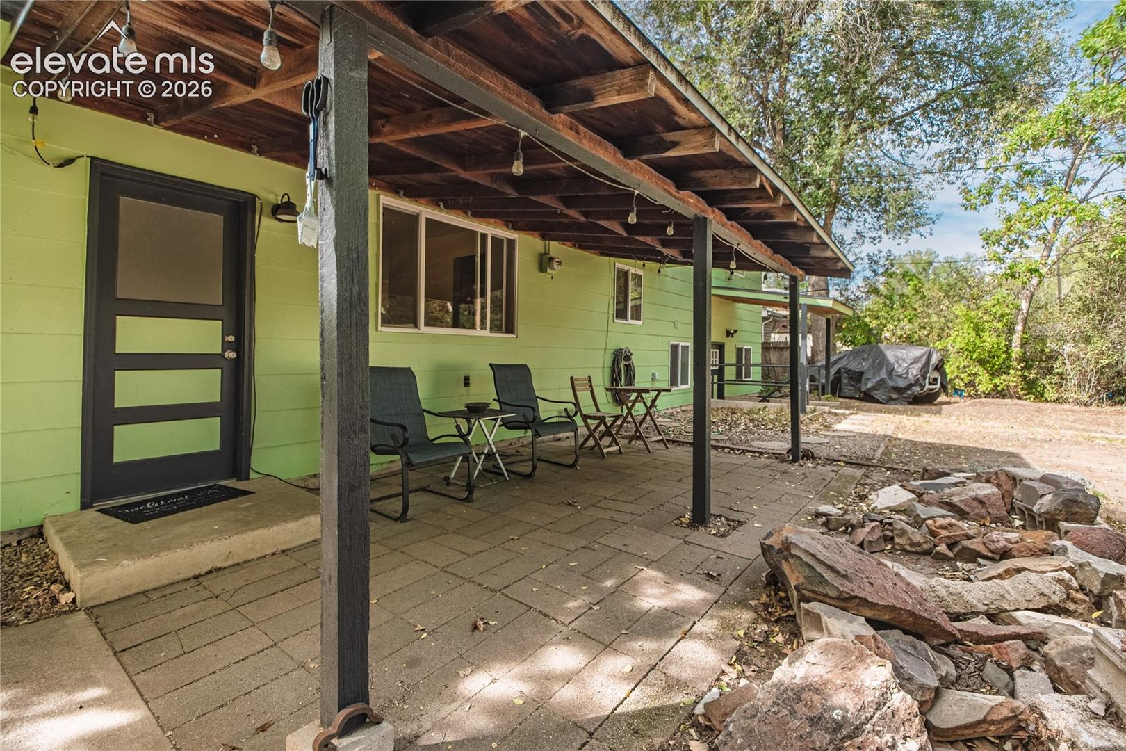 Listing photo 31 for 2512 E La Salle Street