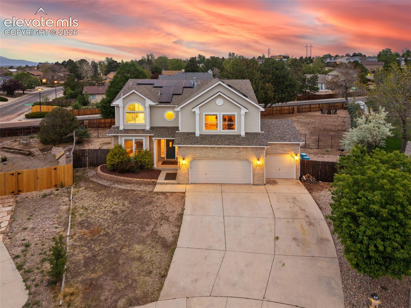 Listing photo 40 for 8335 Ashford Court