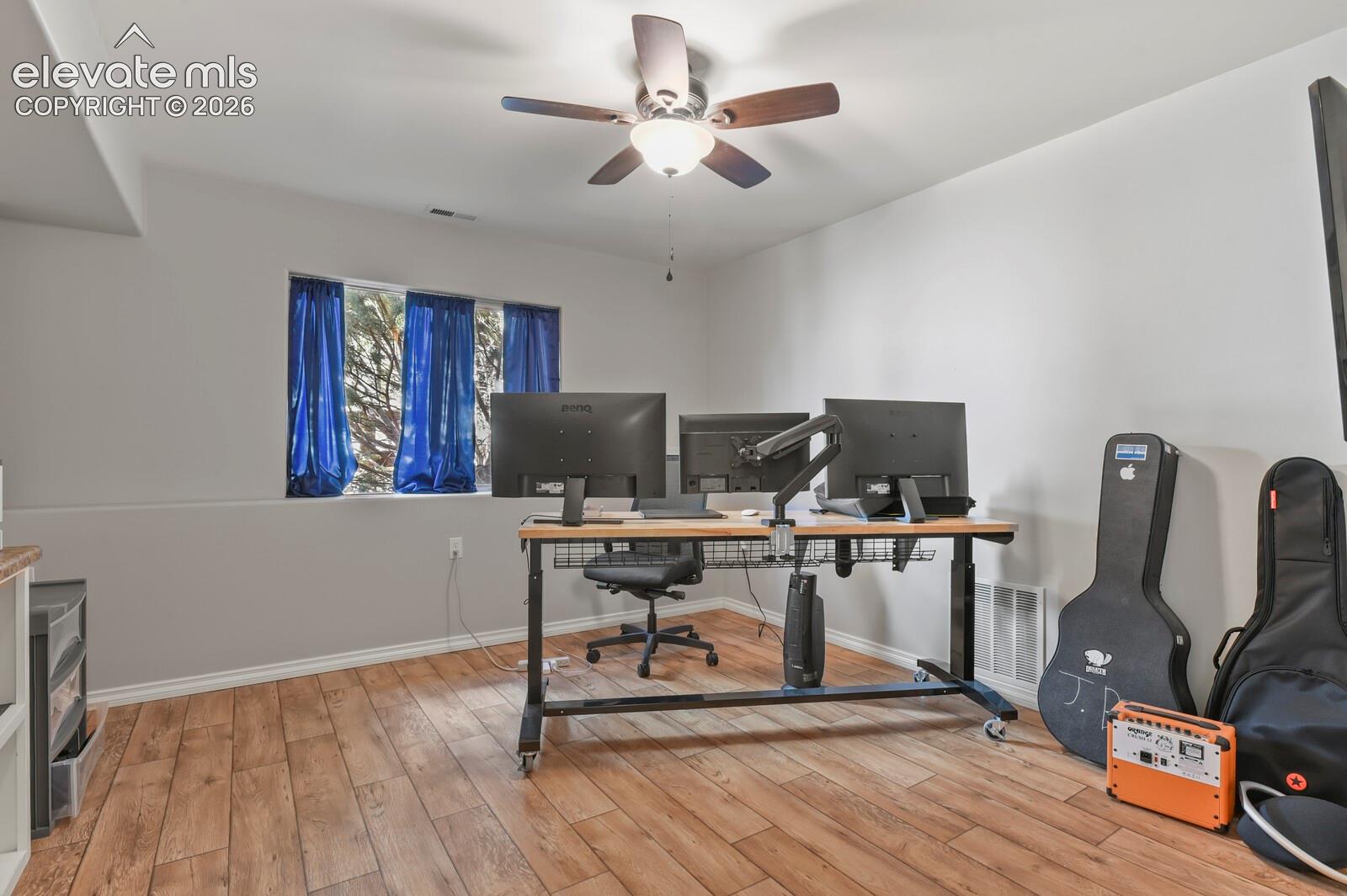 Listing photo 43 for 1355 Almagre Peak Drive