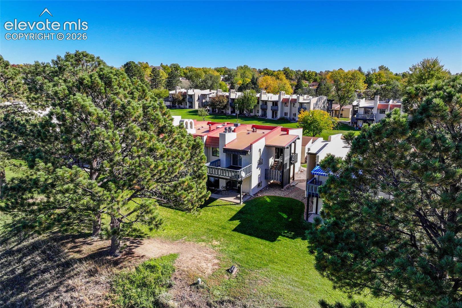 Listing photo 35 for 1062 Fontmore Road C