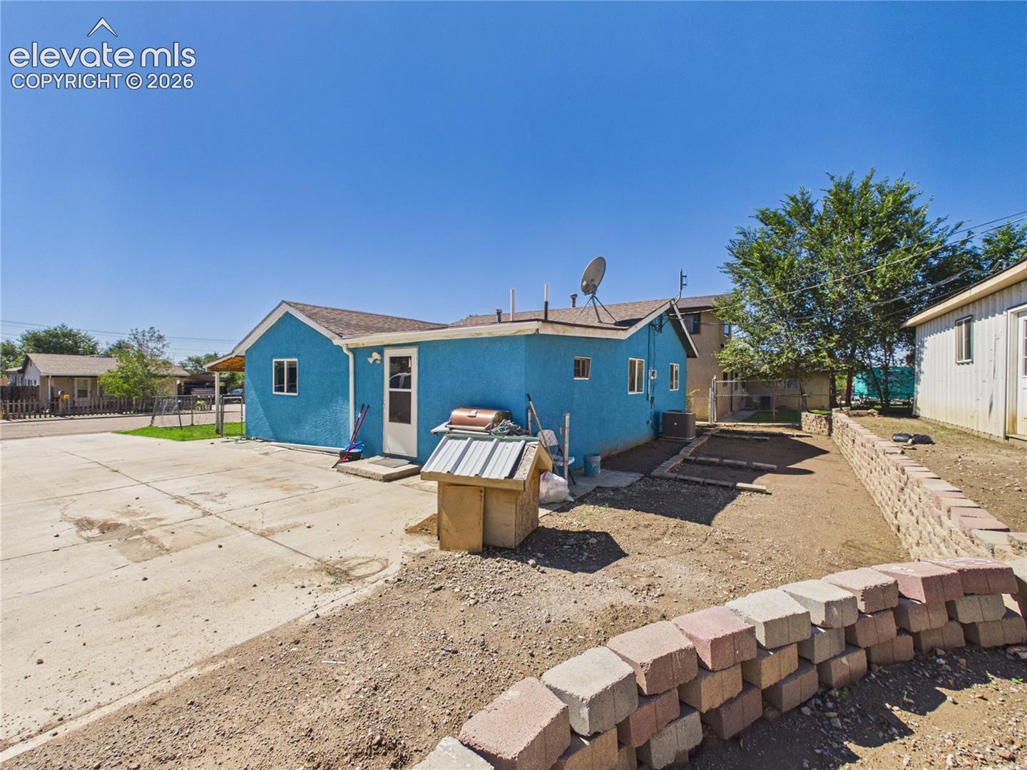 Listing photo 26 for 2805 E 16th Street