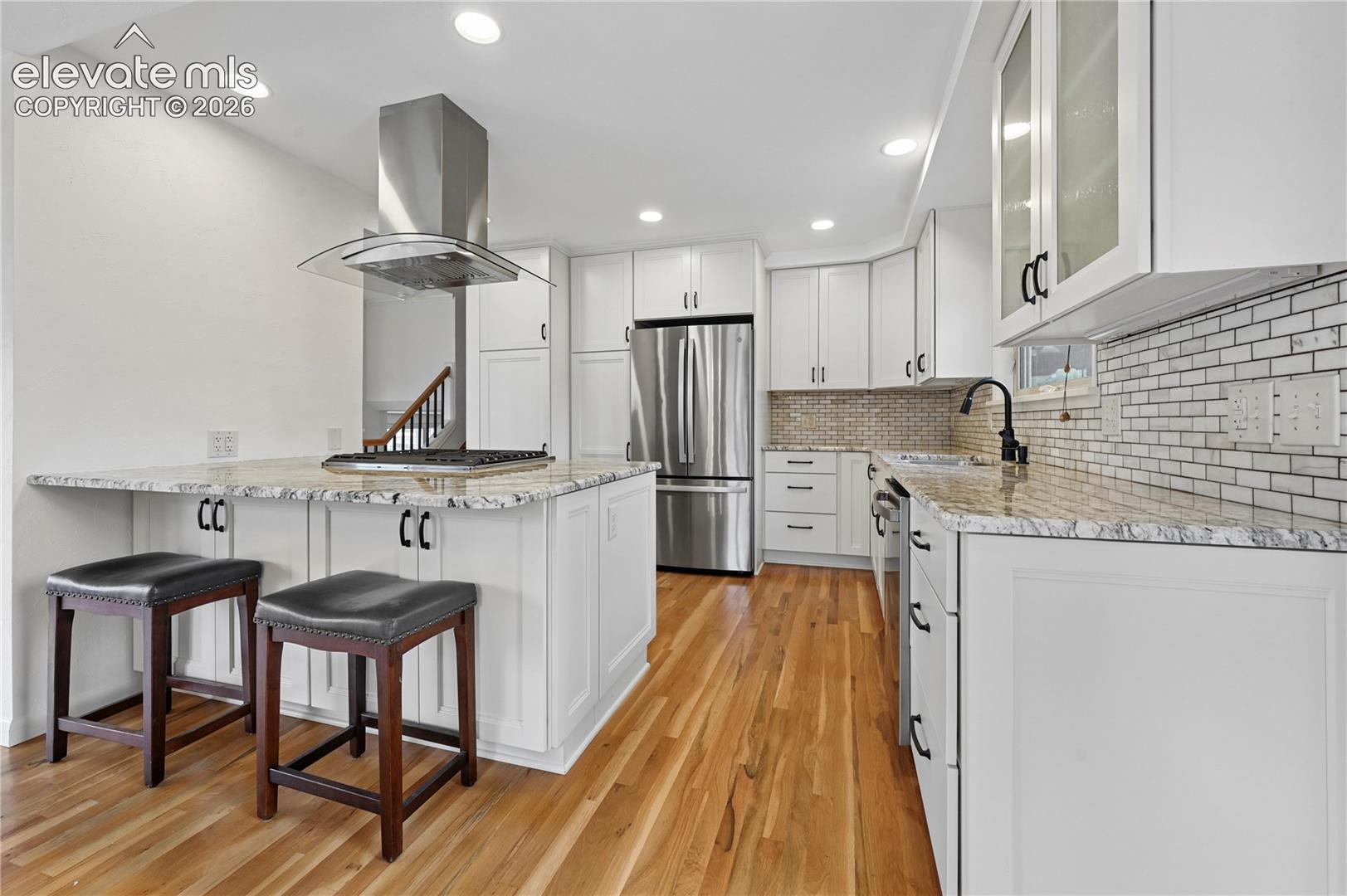 Listing photo 16 for 801 Westacres Avenue