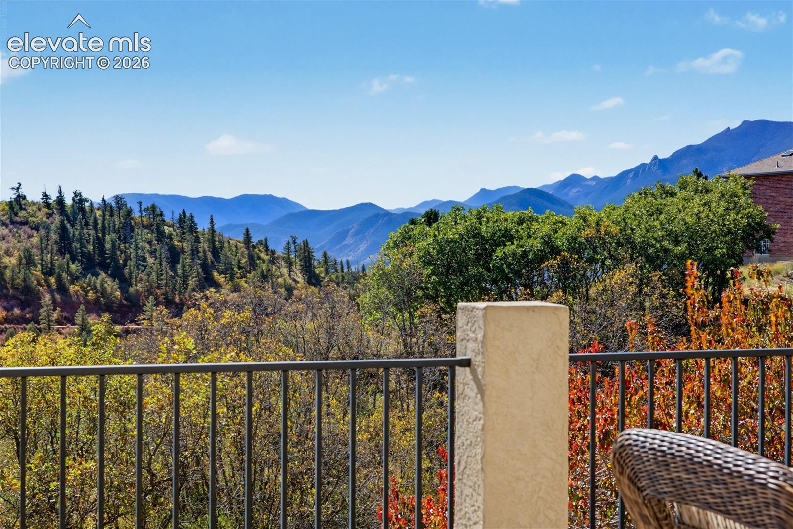 Listing photo 43 for 3530 Twisted Oak Circle