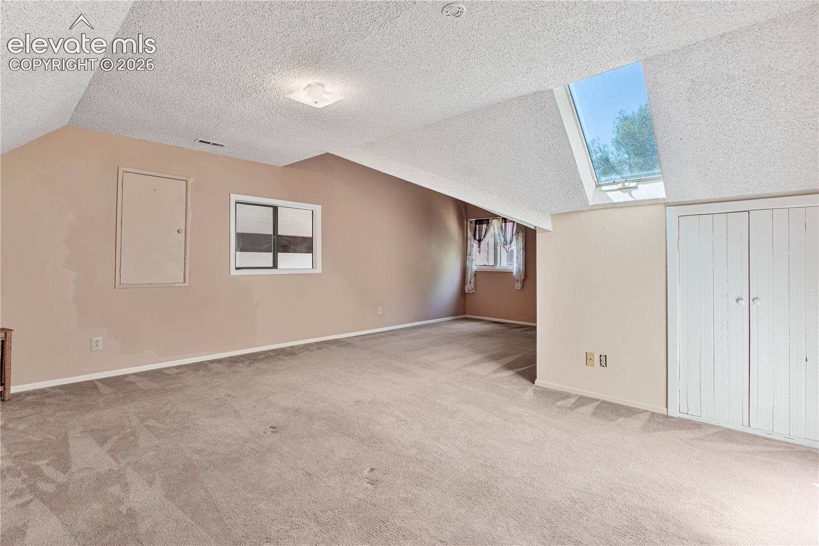 Listing photo 28 for 222 Clio Avenue