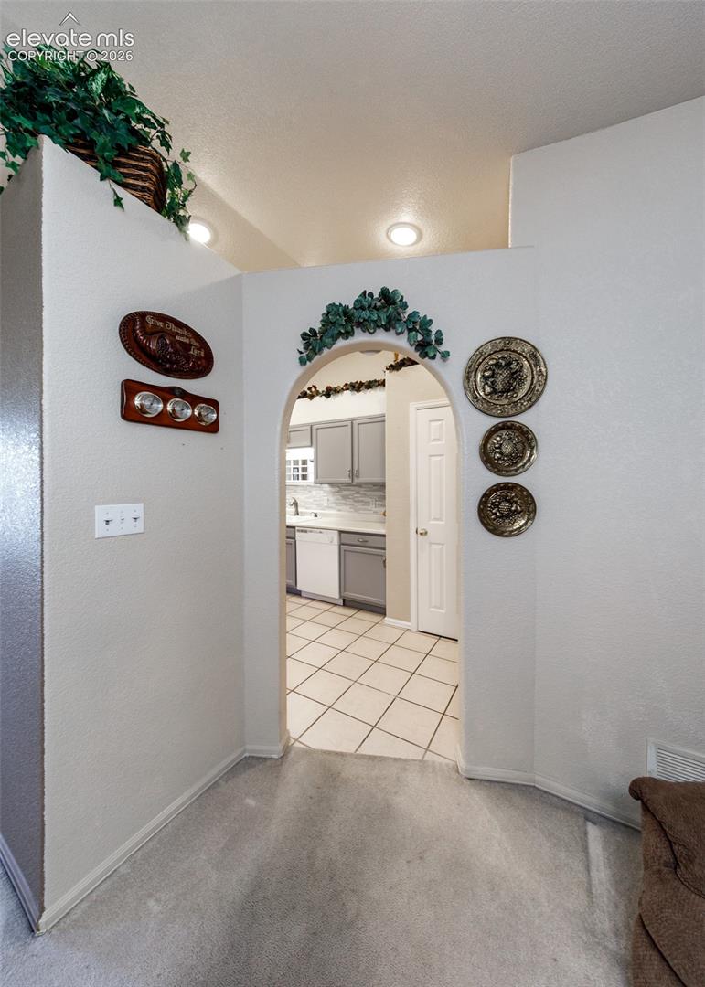 Listing photo 11 for 10 Nona Brooks Drive V