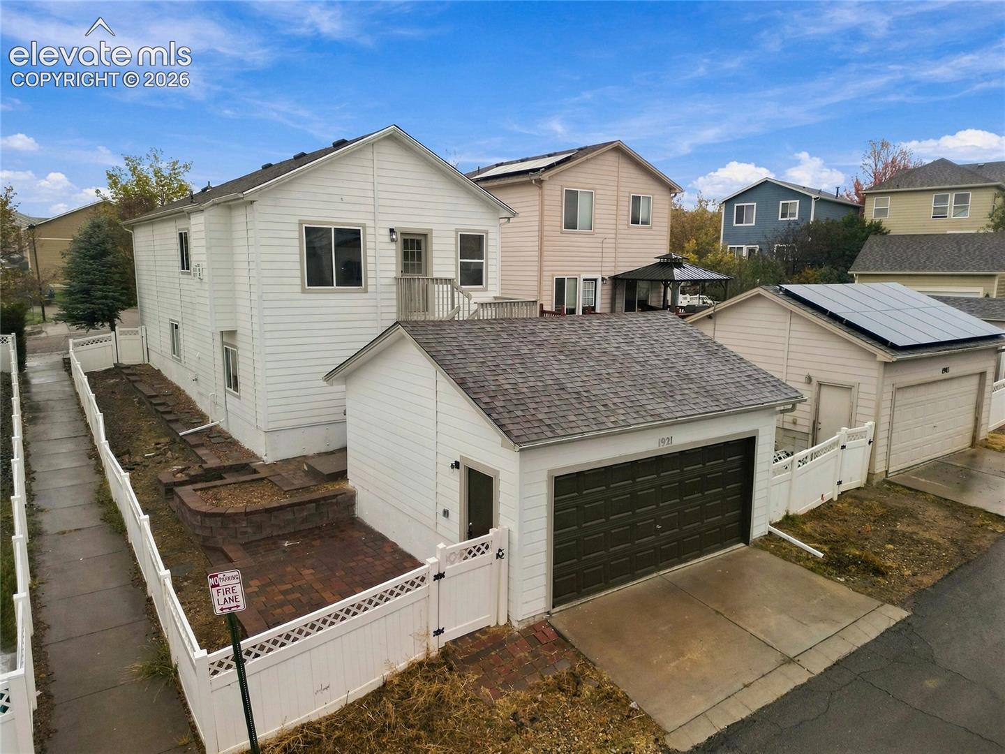 Listing photo 33 for 1921 Flintshire Street