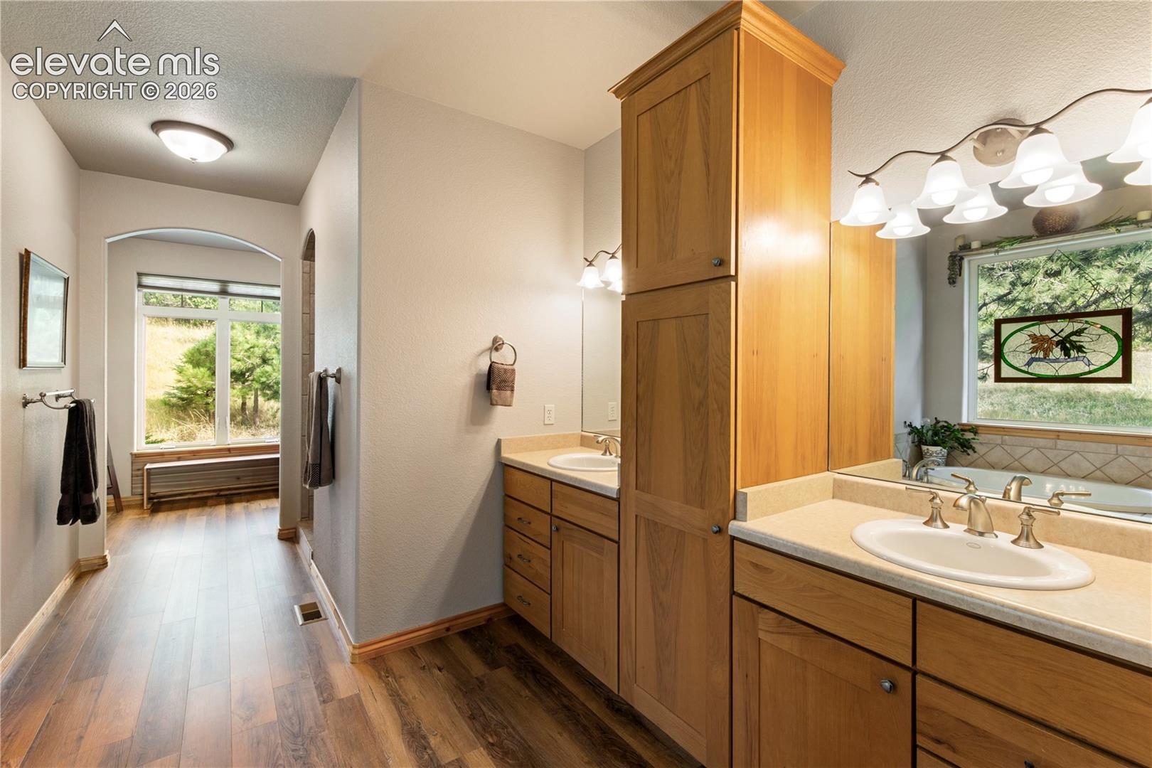 Listing photo 14 for 3290 Hamal Circle