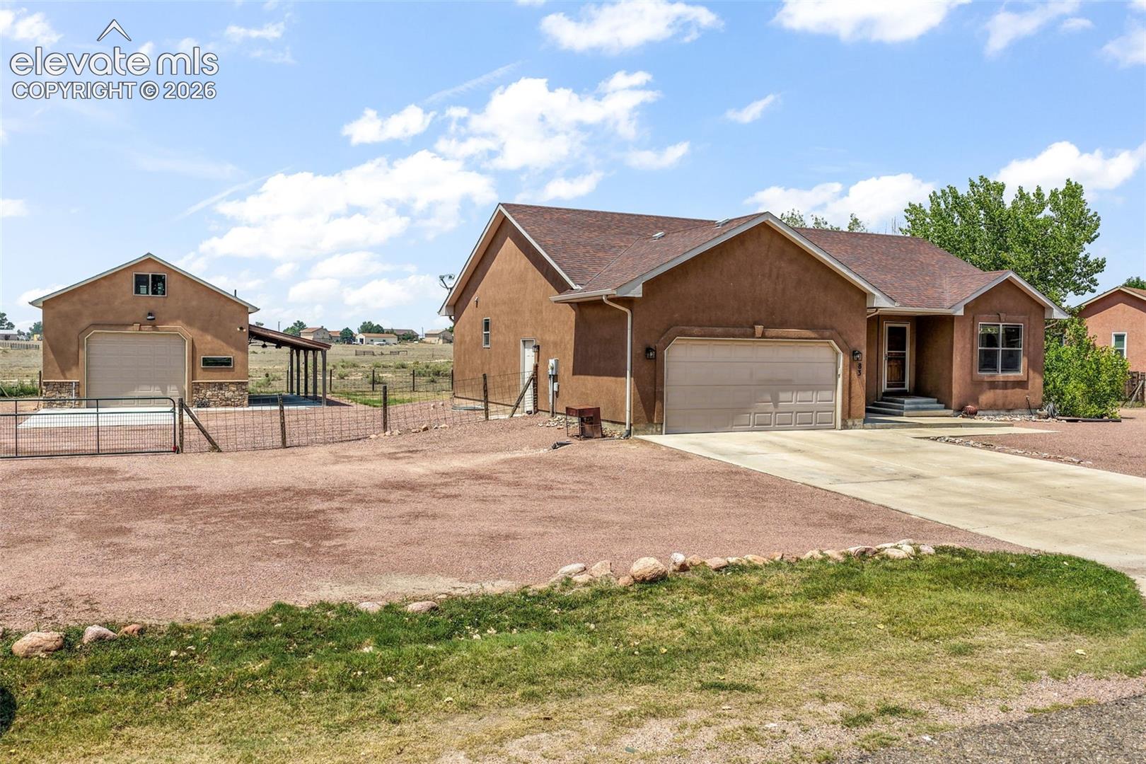 Listing photo 45 for 83 S Golfwood Drive