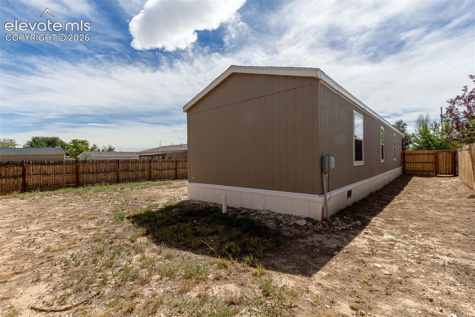 Listing photo 27 for 177 E Cellini Drive
