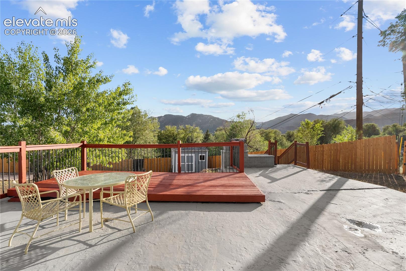 Listing photo 28 for 1606 Navajo Circle