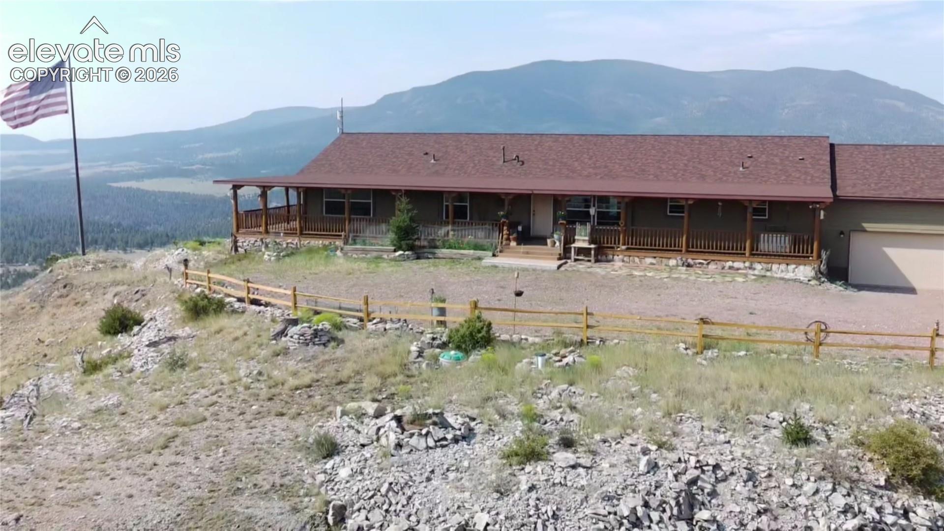 6425 Autumn Creek Drive
