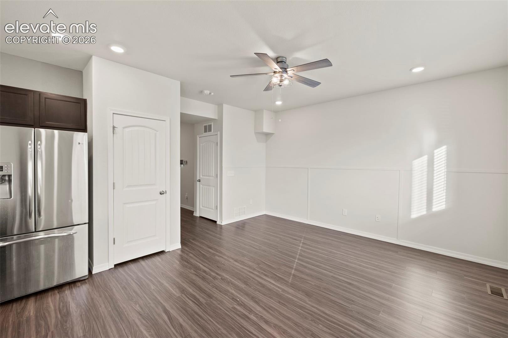 Listing photo 9 for 5659 Heathland Terrace