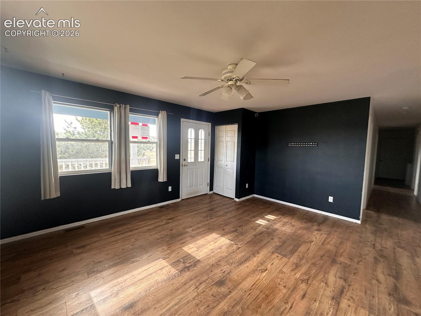 Listing photo 13 for 406 High Pasture Road