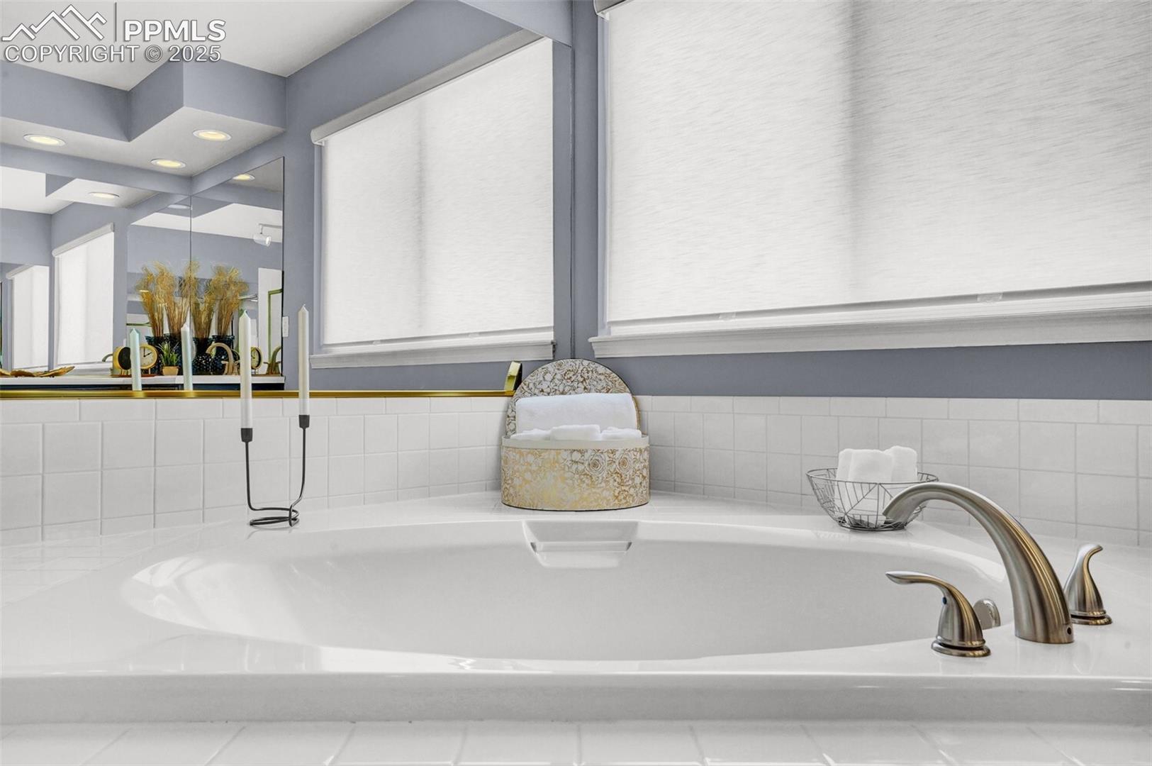 Listing photo 34 for 15510 Jessie Drive