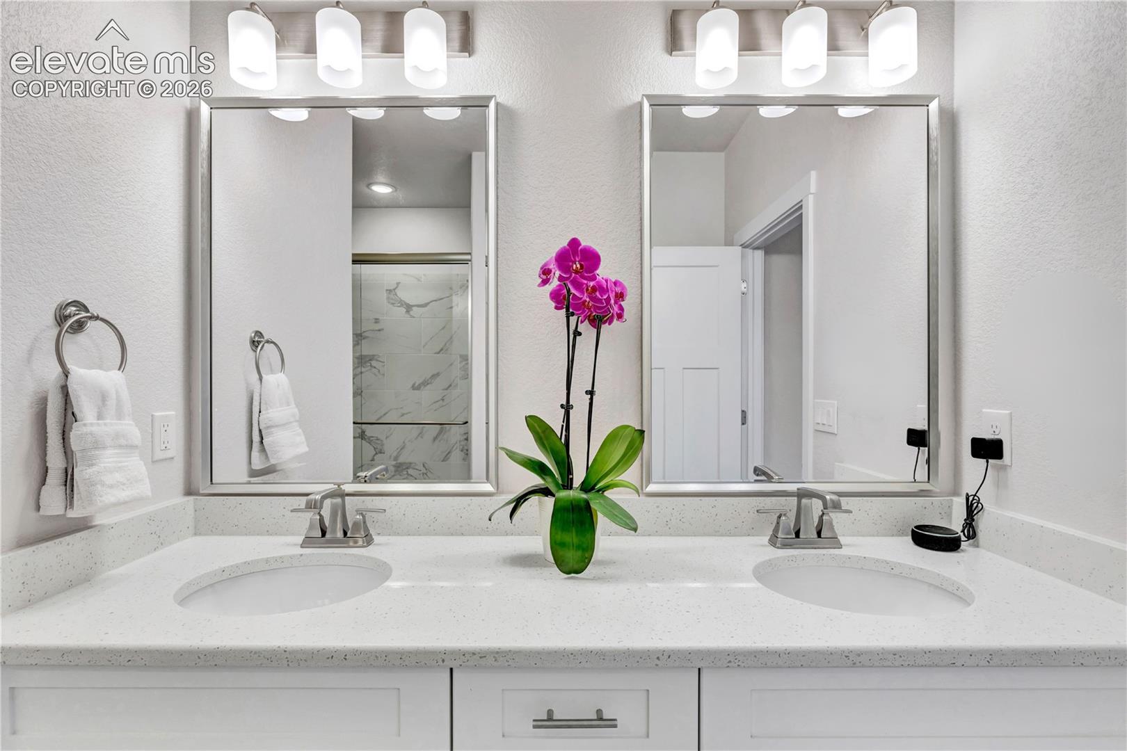 Listing photo 22 for 5675 Villa Lorenzo Drive