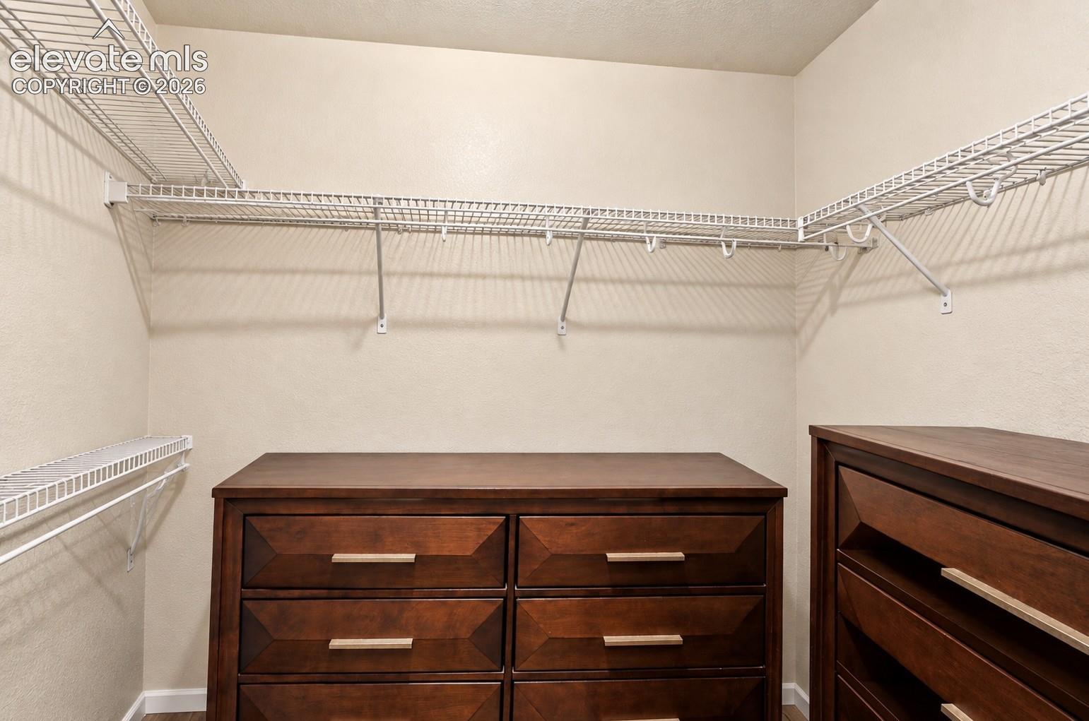 Listing photo 16 for 1324 Silver Hawk Court