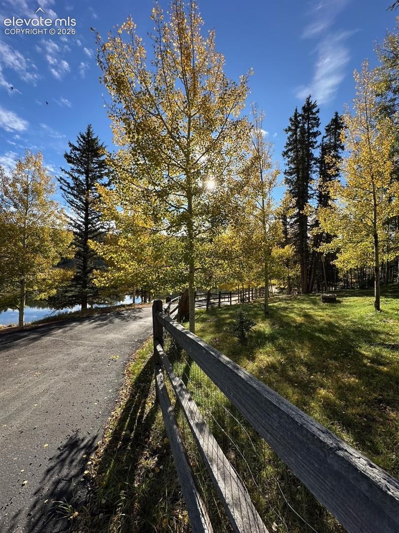 Listing photo 36 for 1369 Spring Valley Drive