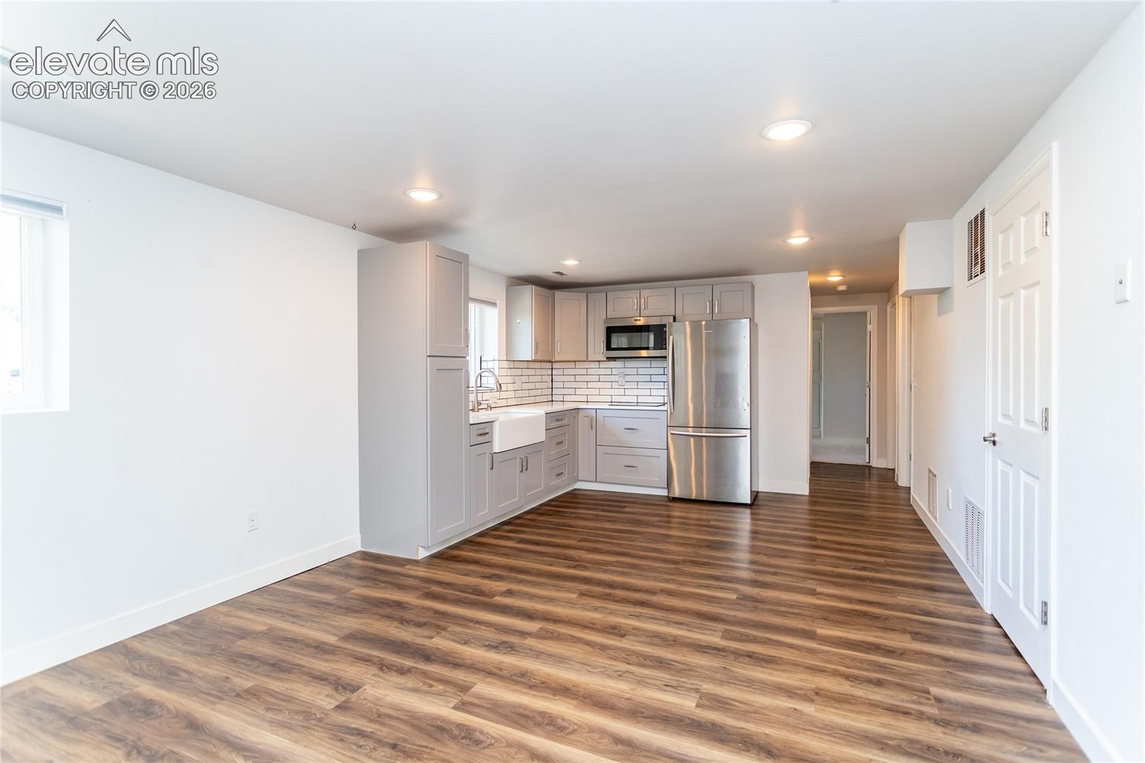 217 Cielo Vista Street, photo 12