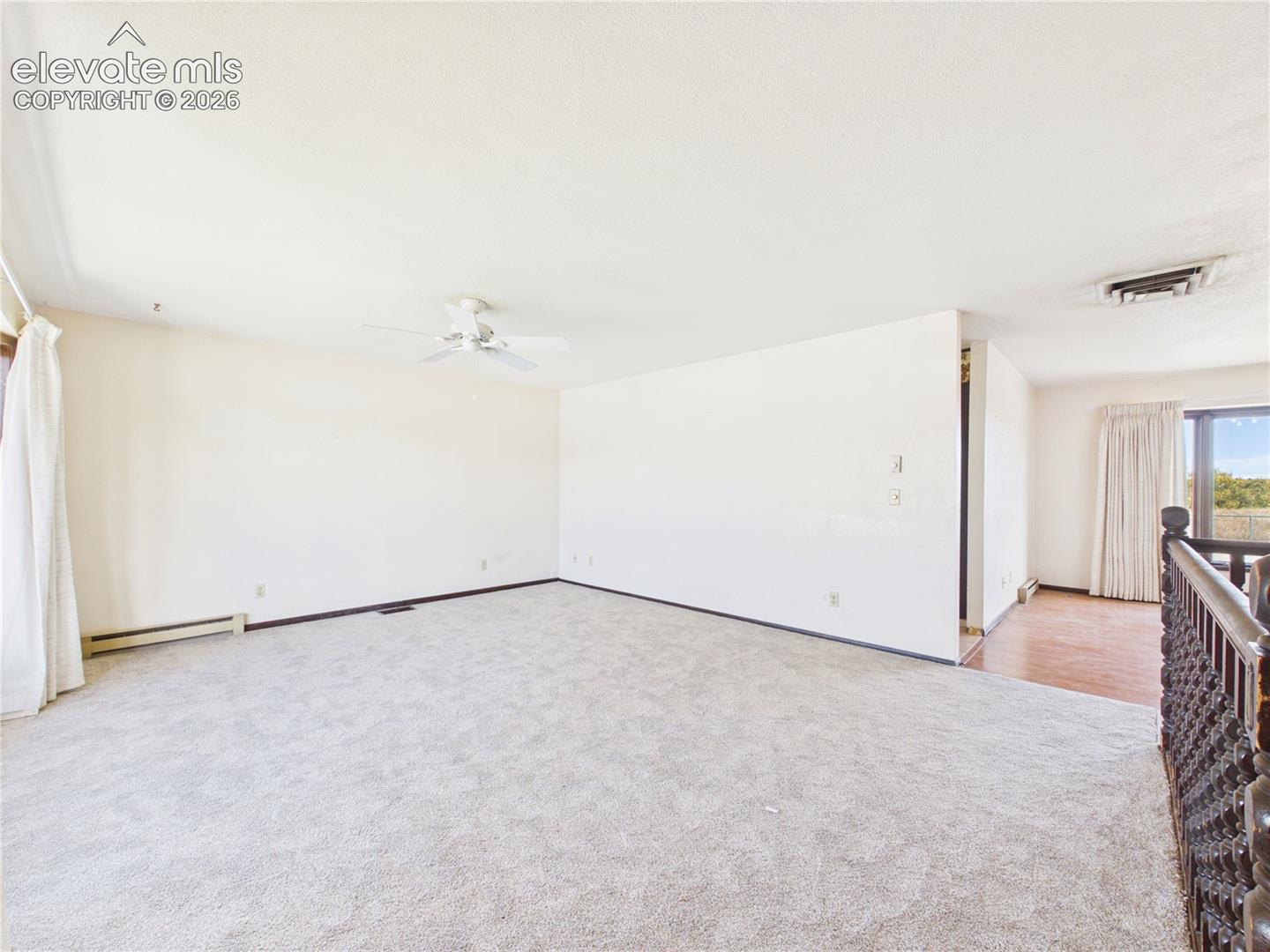 Listing photo 6 for 1980 27th Lane
