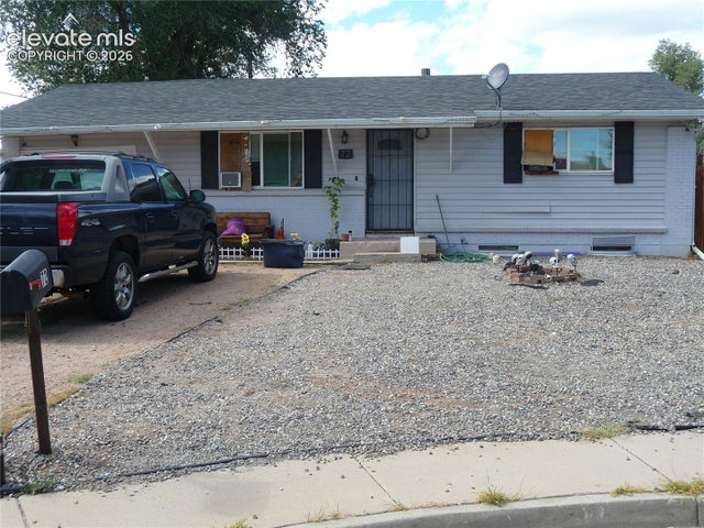 72 Couch Circle — listing photo