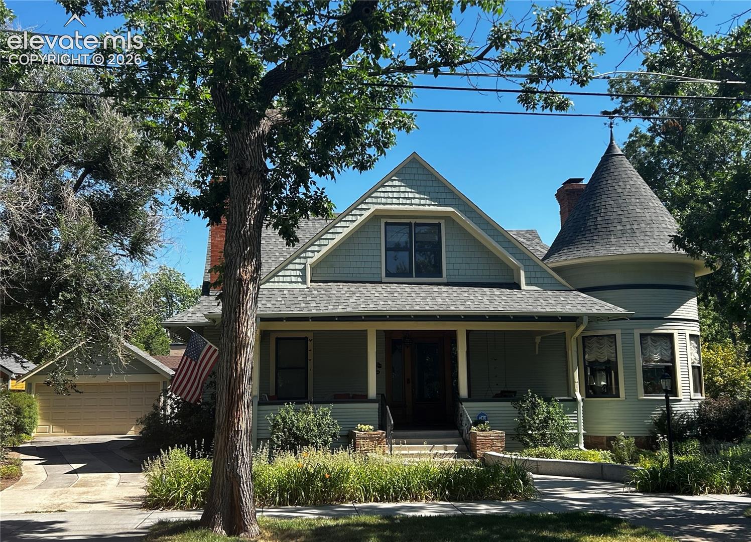 1700 Wood Avenue