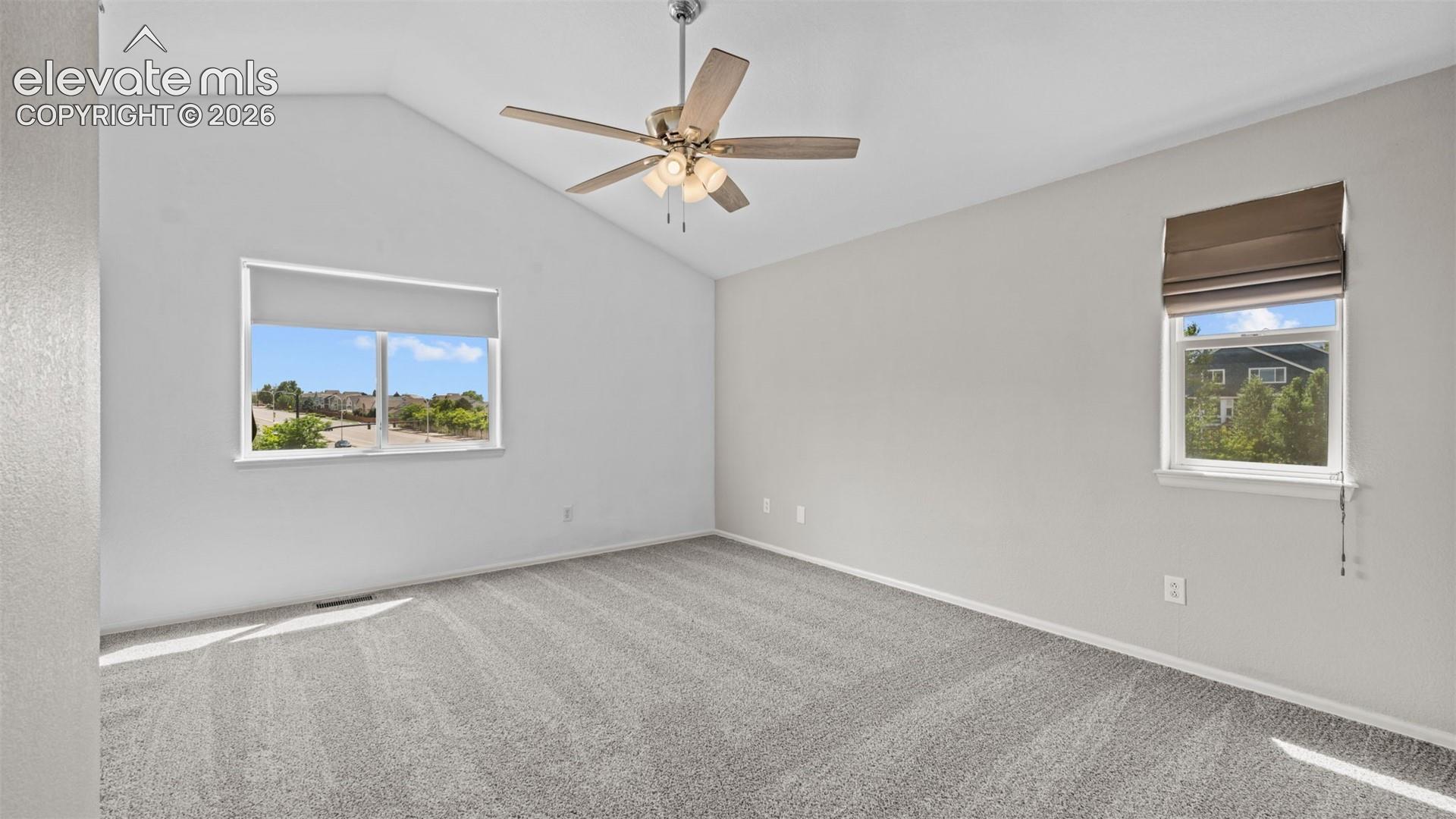 Listing photo 18 for 5216 Arroyo Street