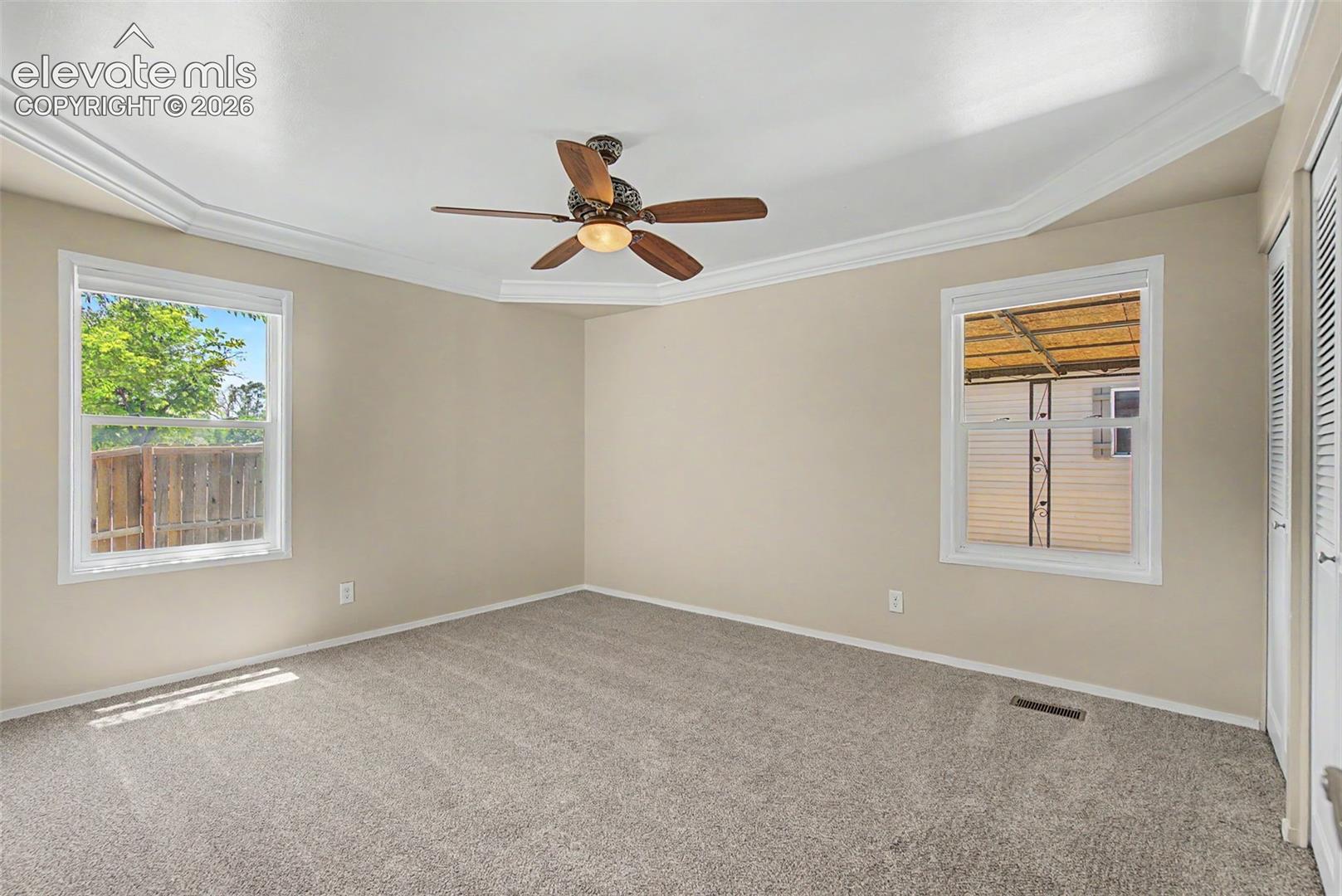 Listing photo 12 for 2 Arlen Street