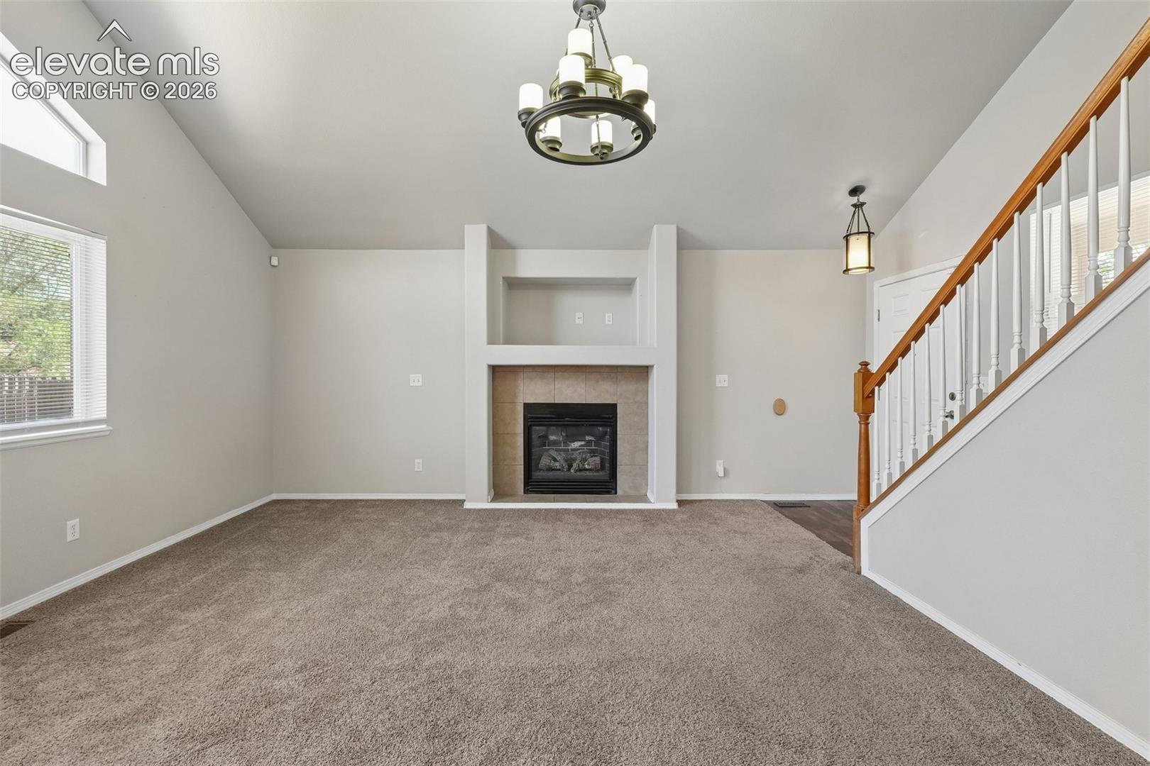 Listing photo 6 for 7174 Araia Drive
