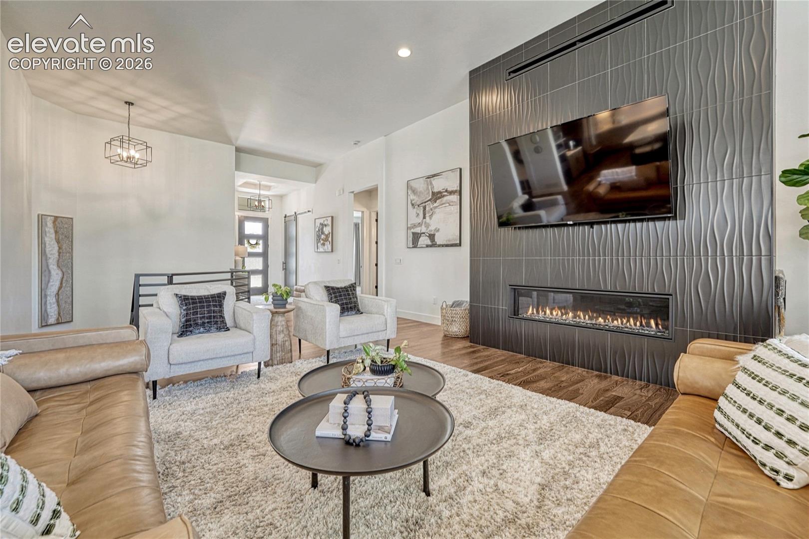 Listing photo 9 for 12366 Mionetto Court