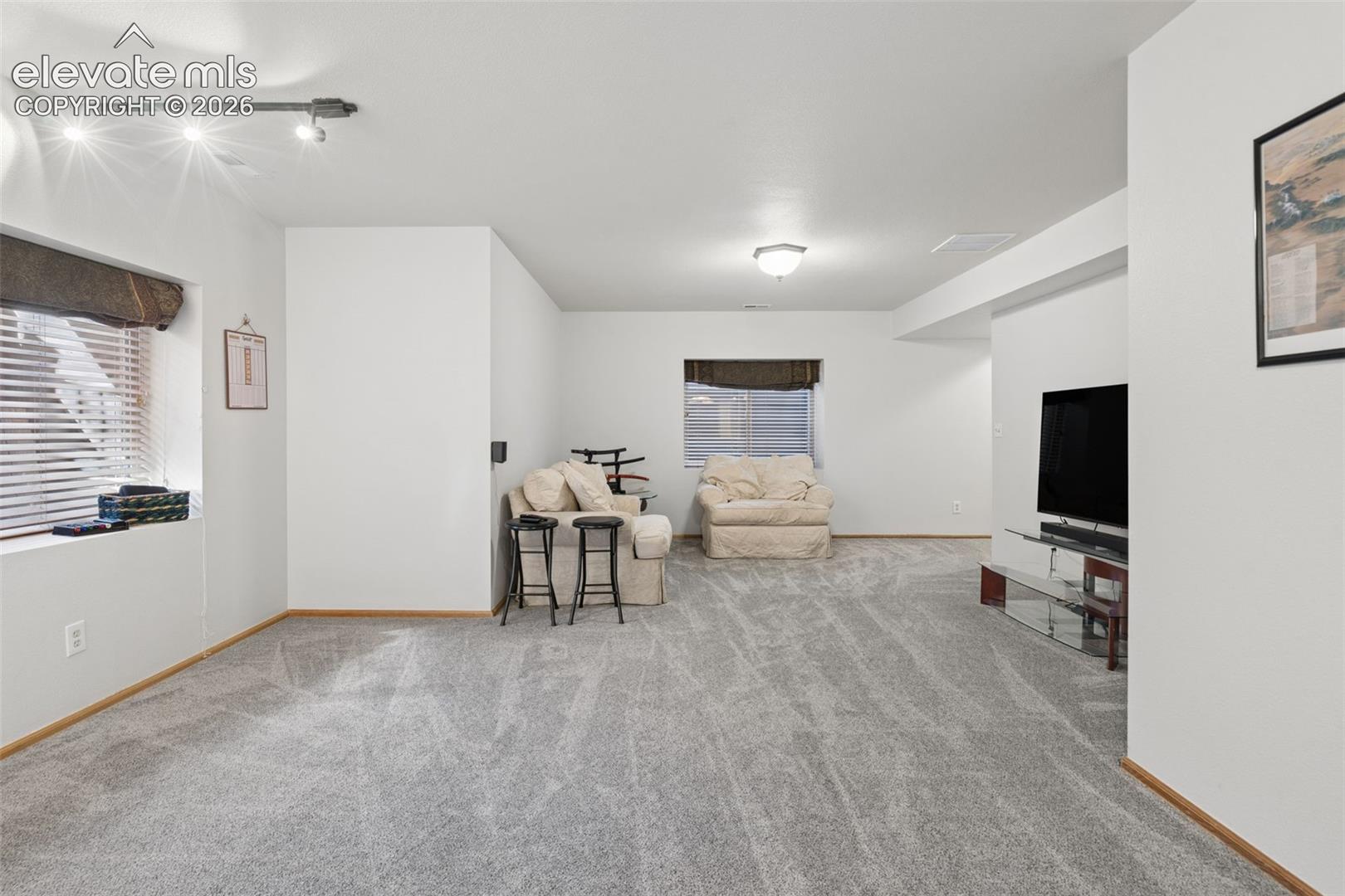 Listing photo 42 for 5830 Broadmoor Bluffs Drive