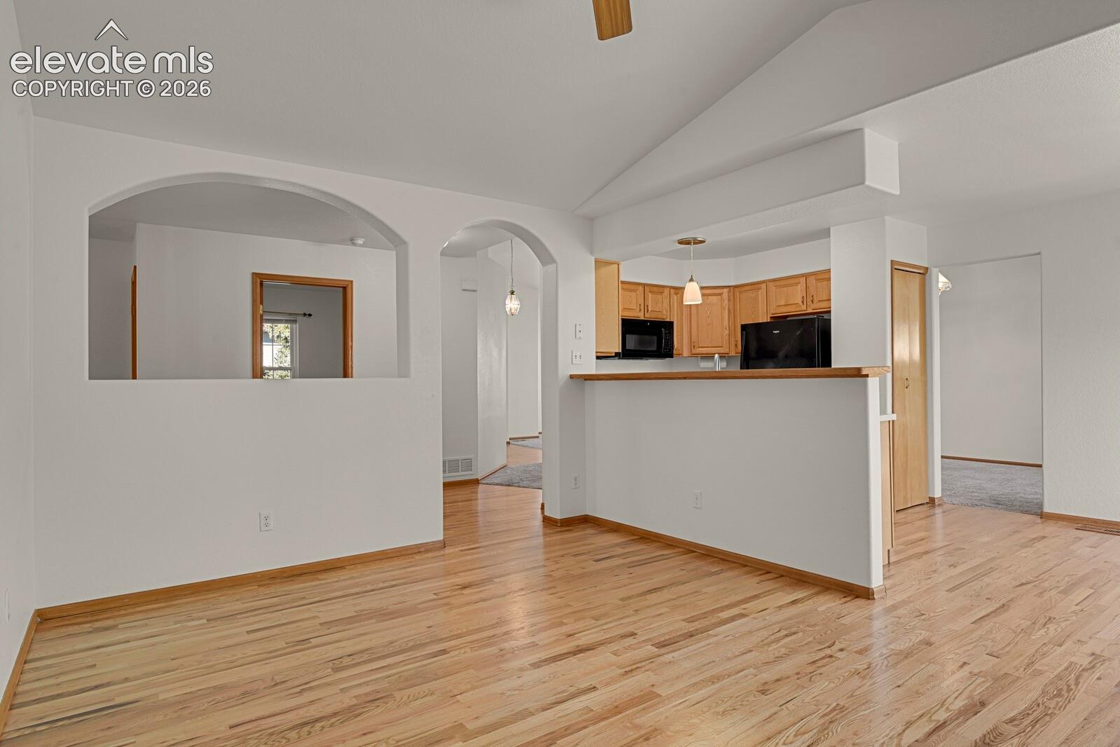 Listing photo 14 for 6625 Quarter Circle Road
