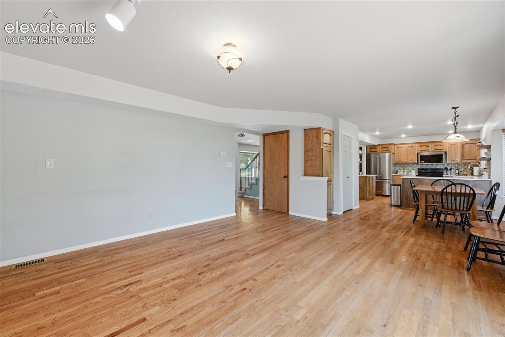 2040 Wickes Road, photo 20