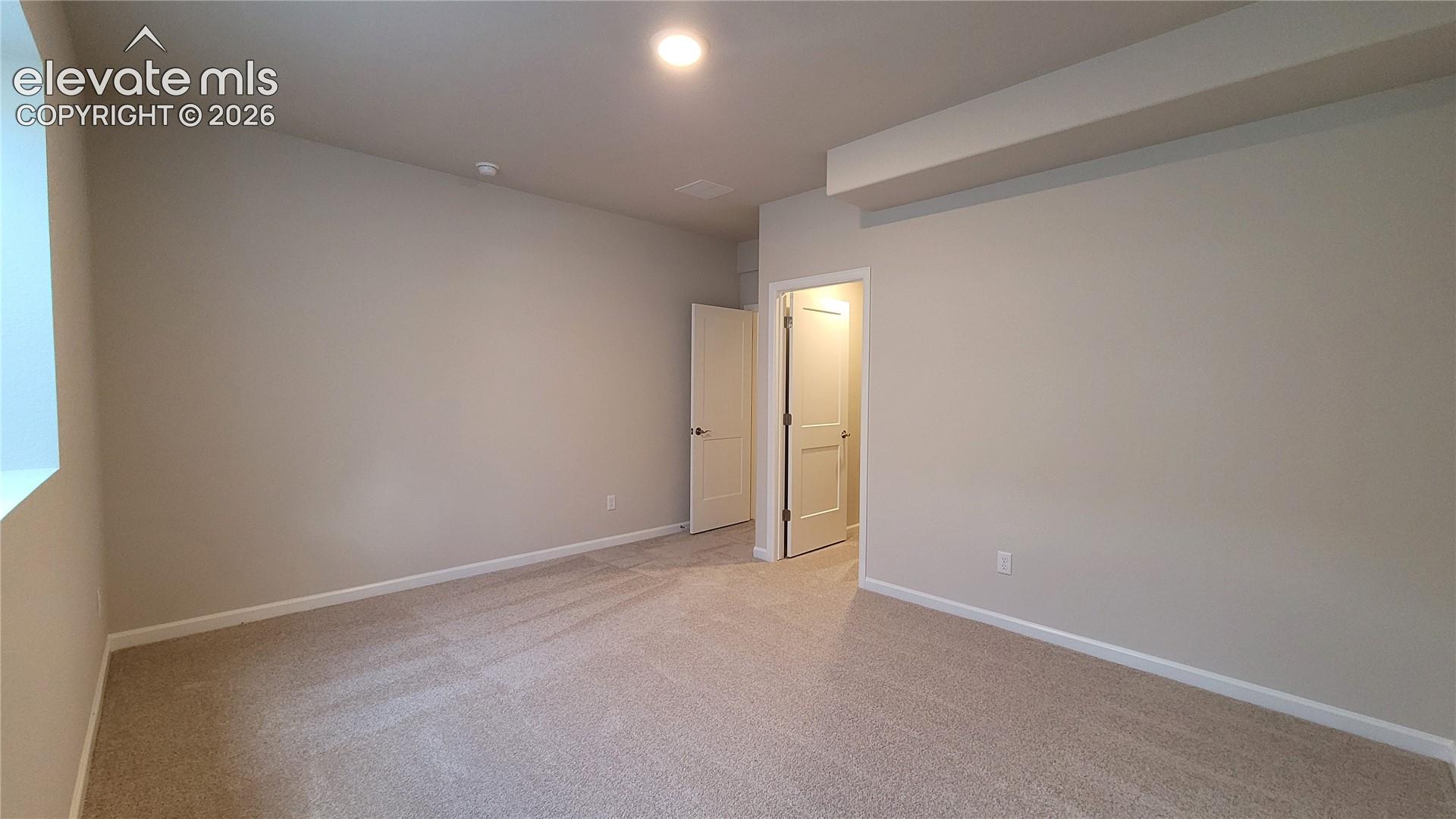Listing photo 31 for 6652 Miro Lane