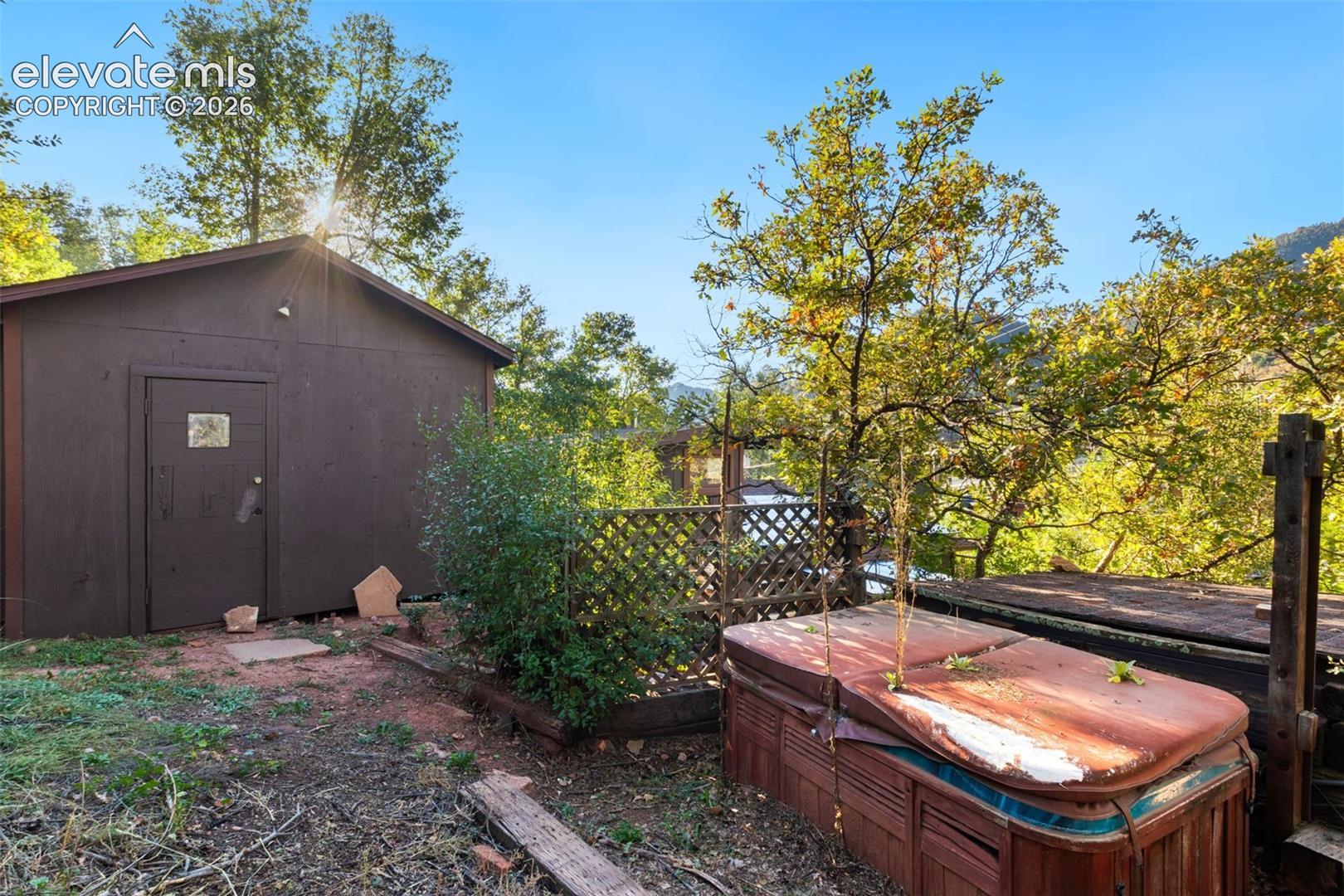 Listing photo 31 for 220 Illinois Avenue
