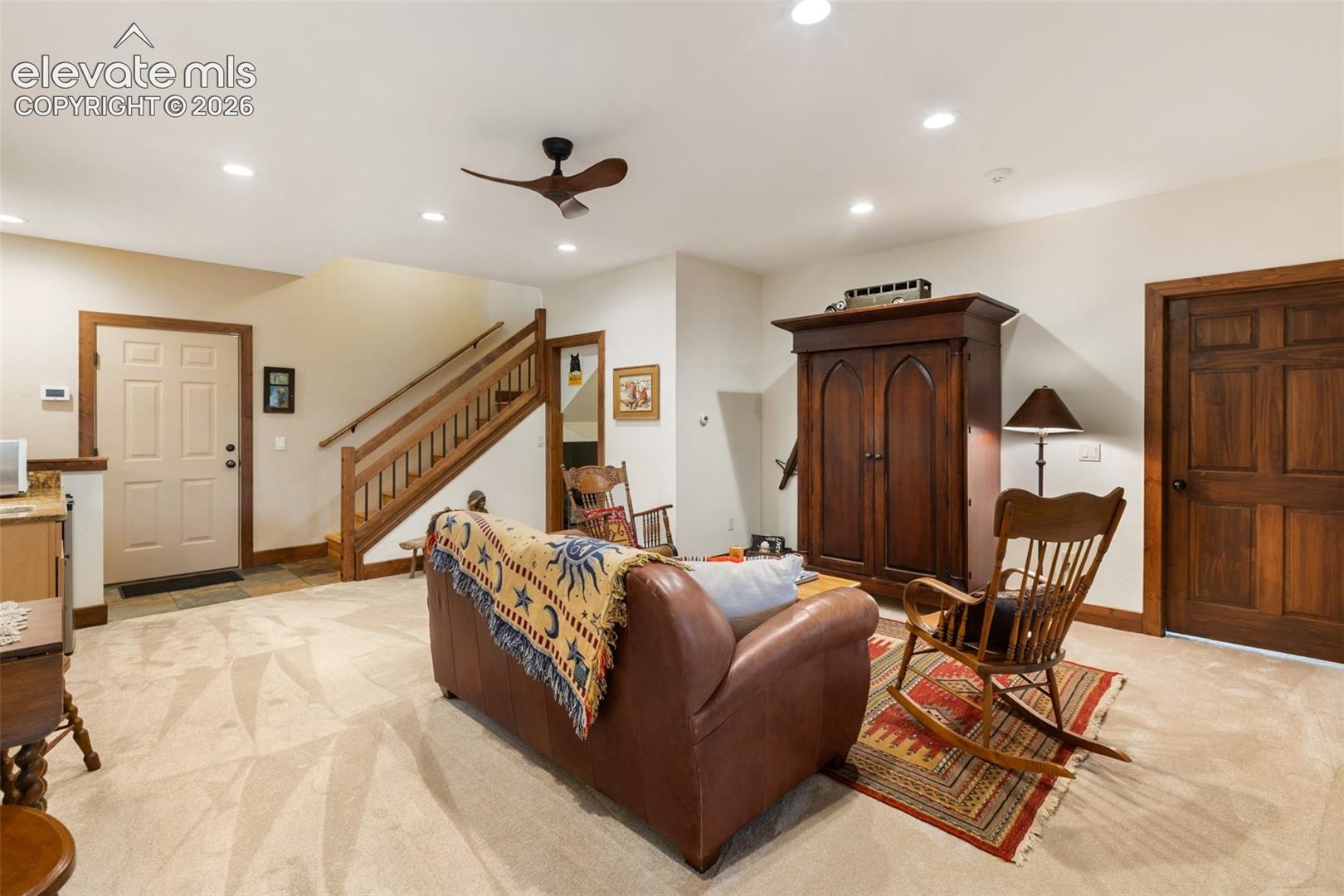Listing photo 33 for 12810 Rampart Range Road