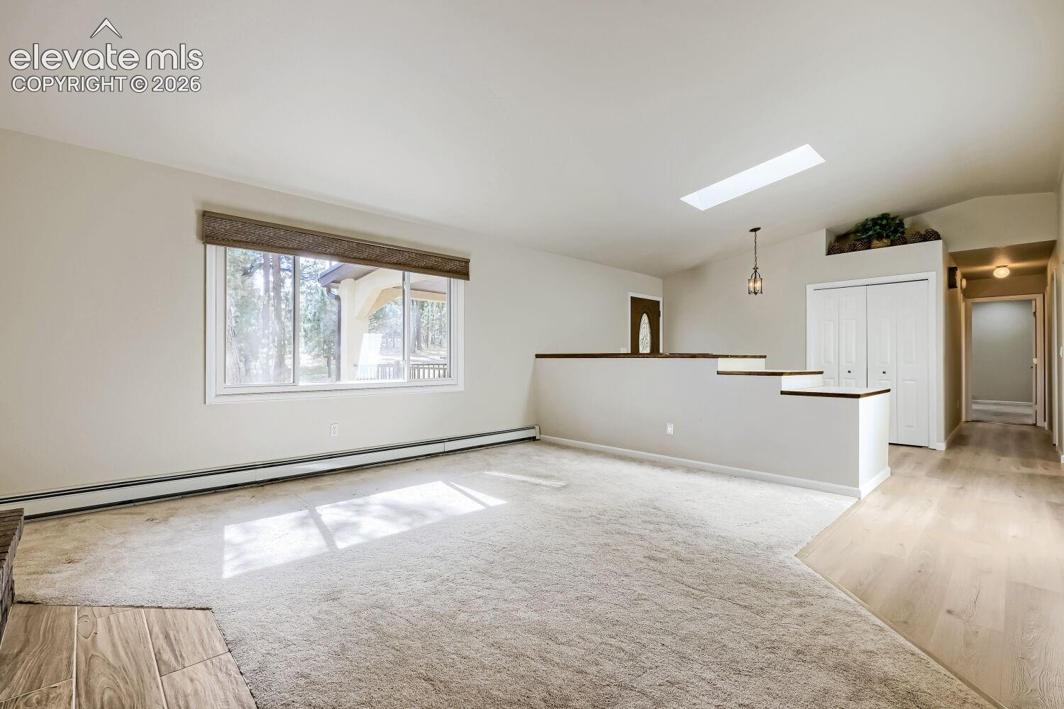 Listing photo 8 for 12295 Domino Way