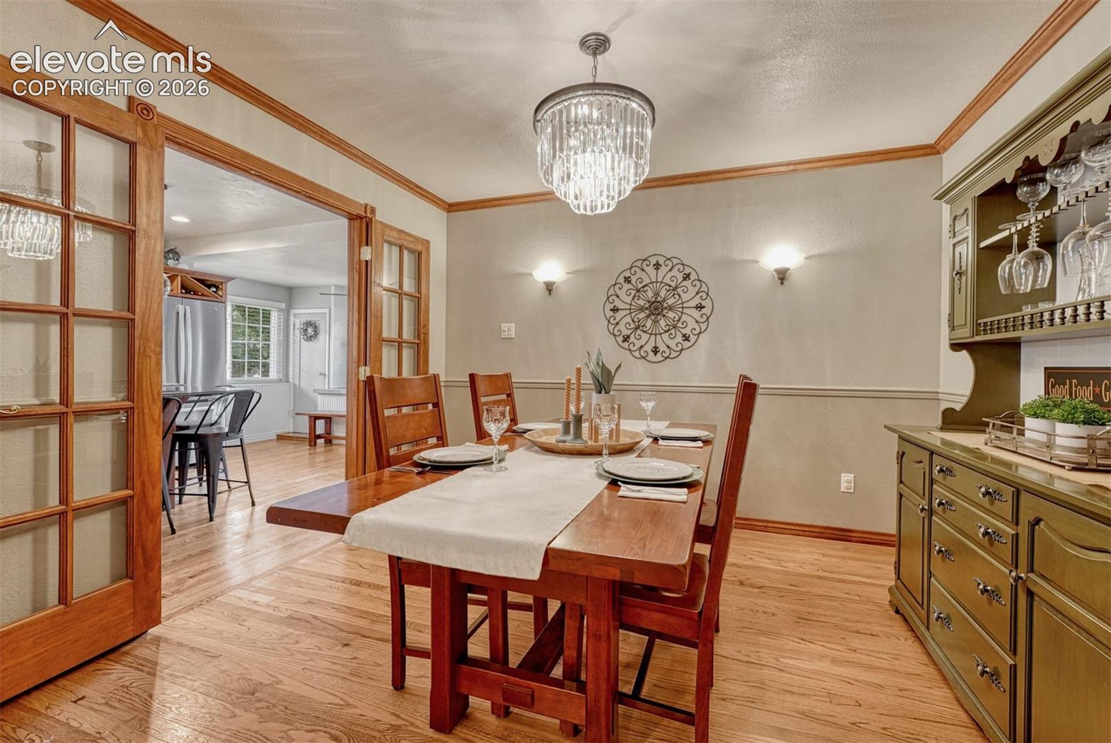 Listing photo 14 for 1900 E San Rafael Street