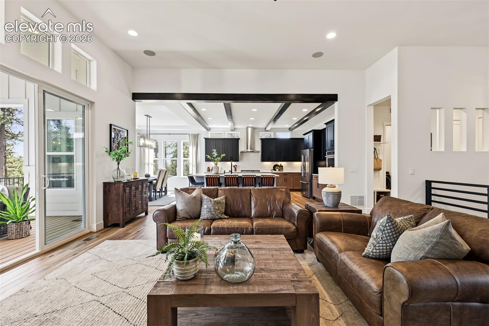 Listing photo 12 for 16349 Treetop Glory Court
