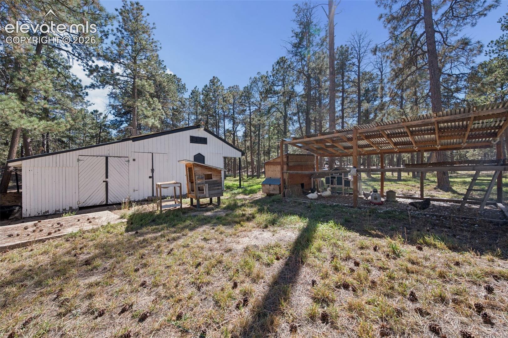 Listing photo 44 for 14015 Timber Grove Lane