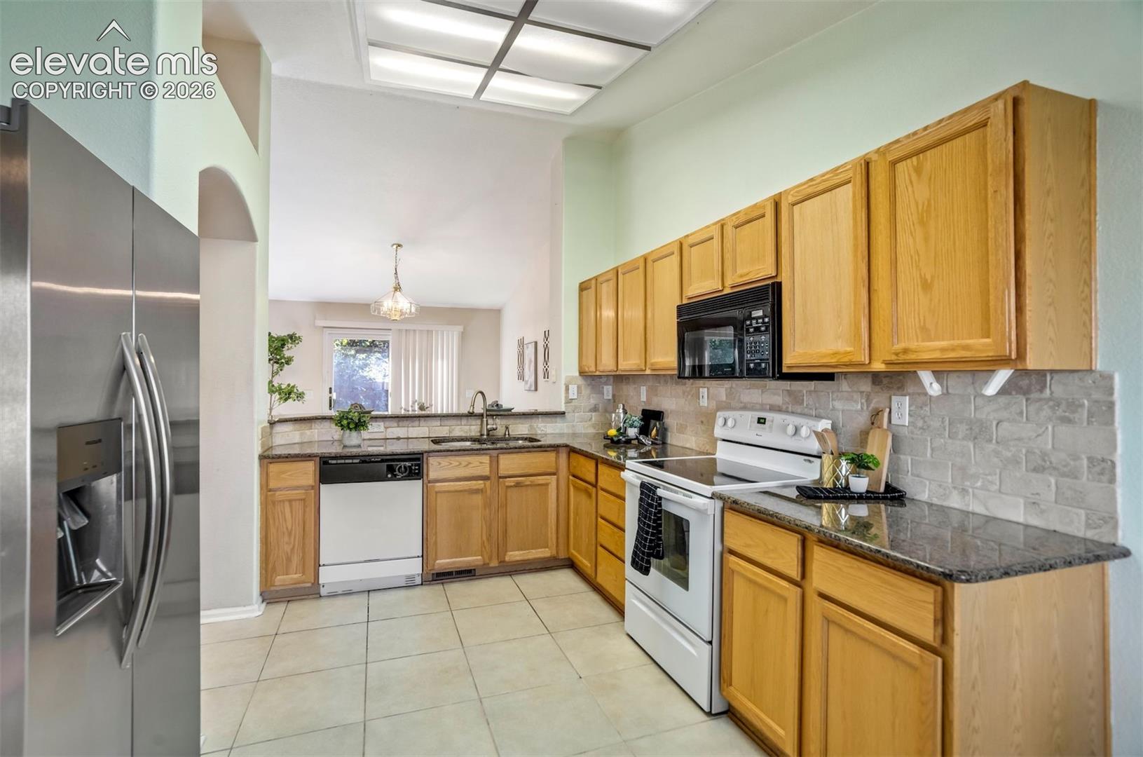 Listing photo 12 for 625 Golden Eagle Drive