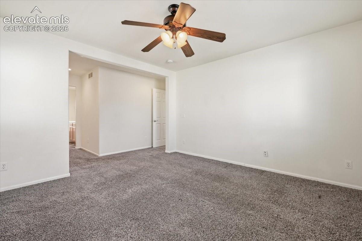 Listing photo 20 for 17612 Quarry Way