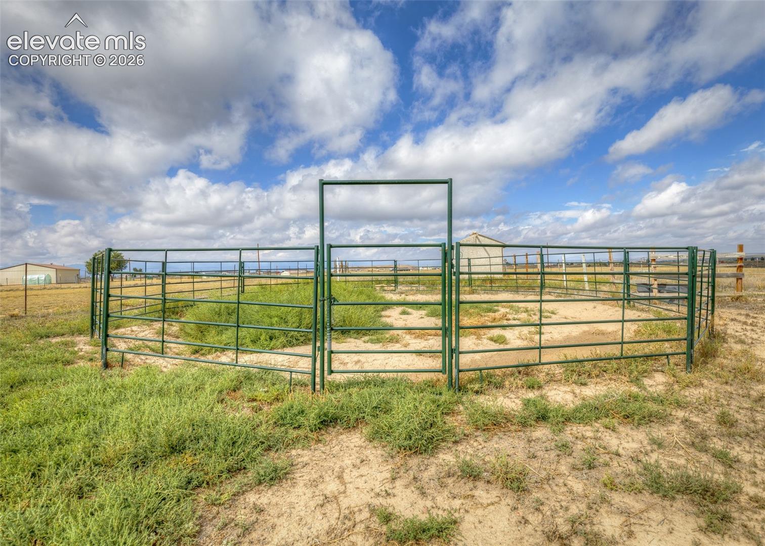 Listing photo 31 for 21430 La Piedra Point