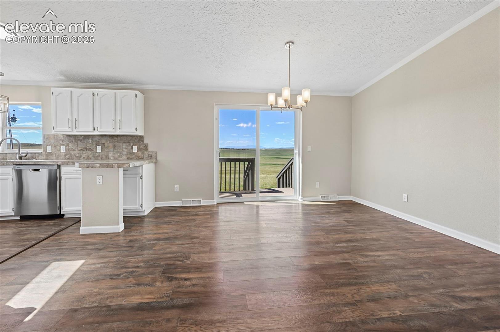 Listing photo 13 for 36680 E Ramah Road
