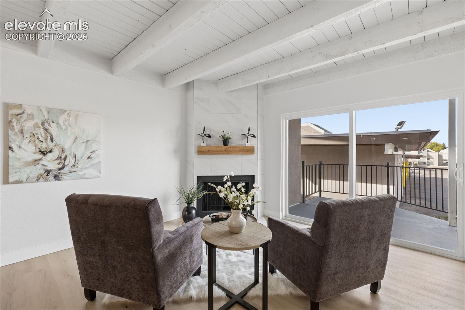 Listing photo 7 for 3130 Van Teylingen Drive F