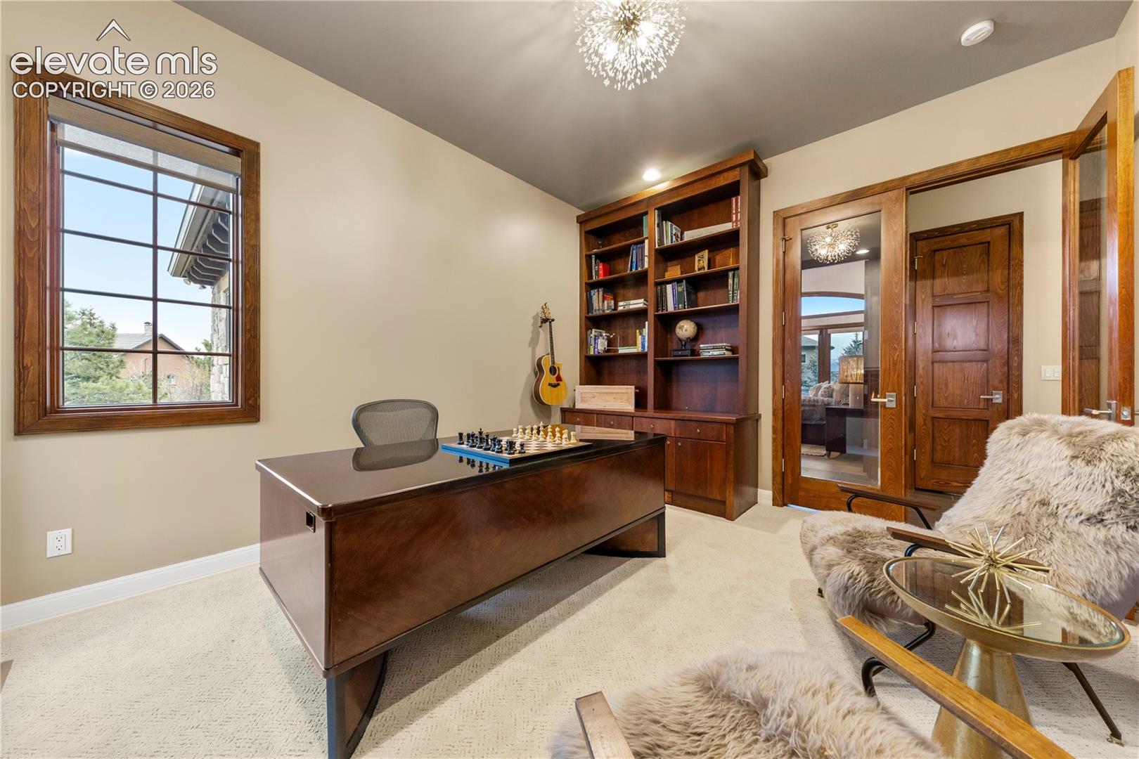 Listing photo 18 for 2217 Rainbows End Point