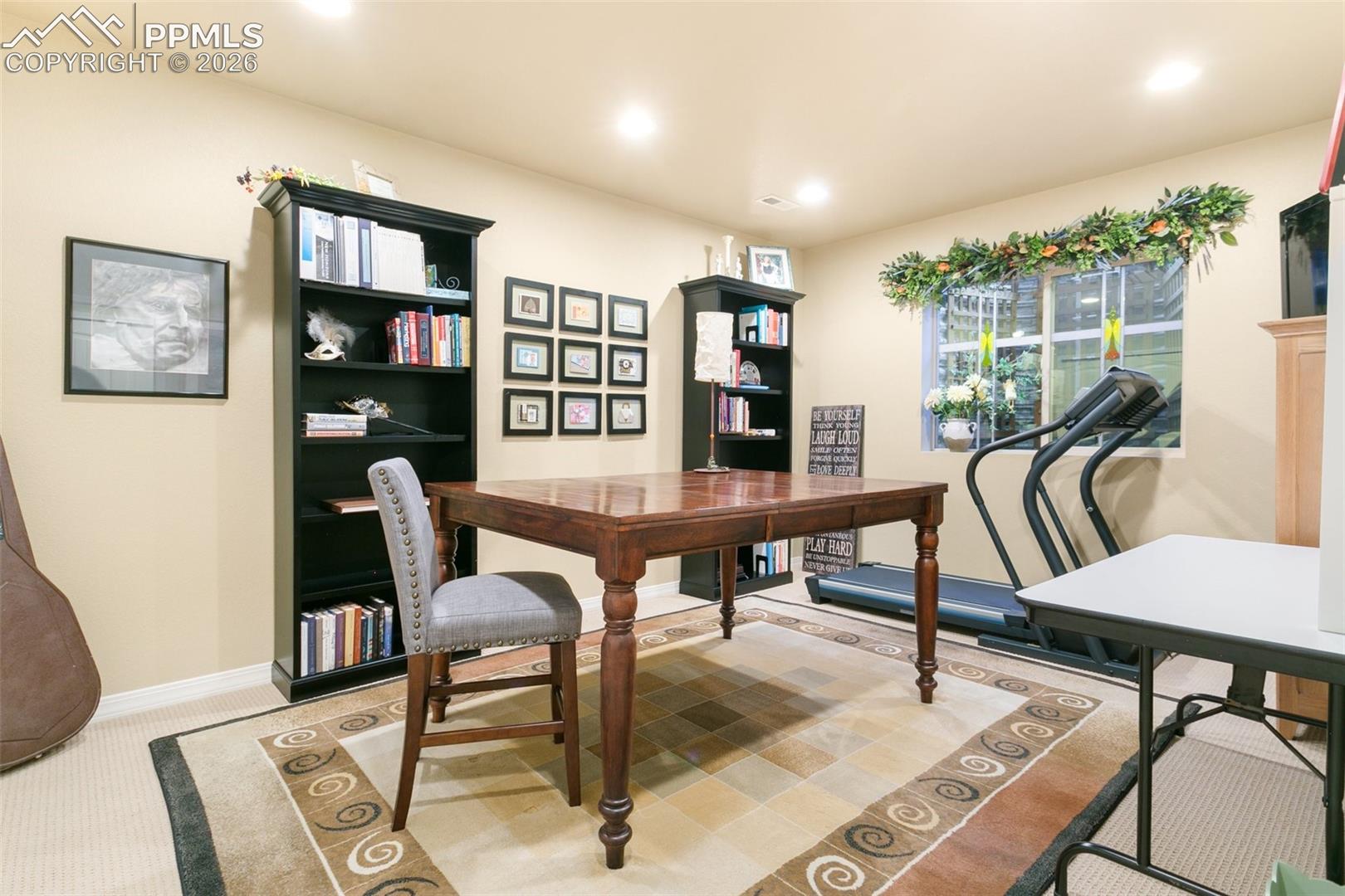 Listing photo 31 for 2328 Margaux Valley Way