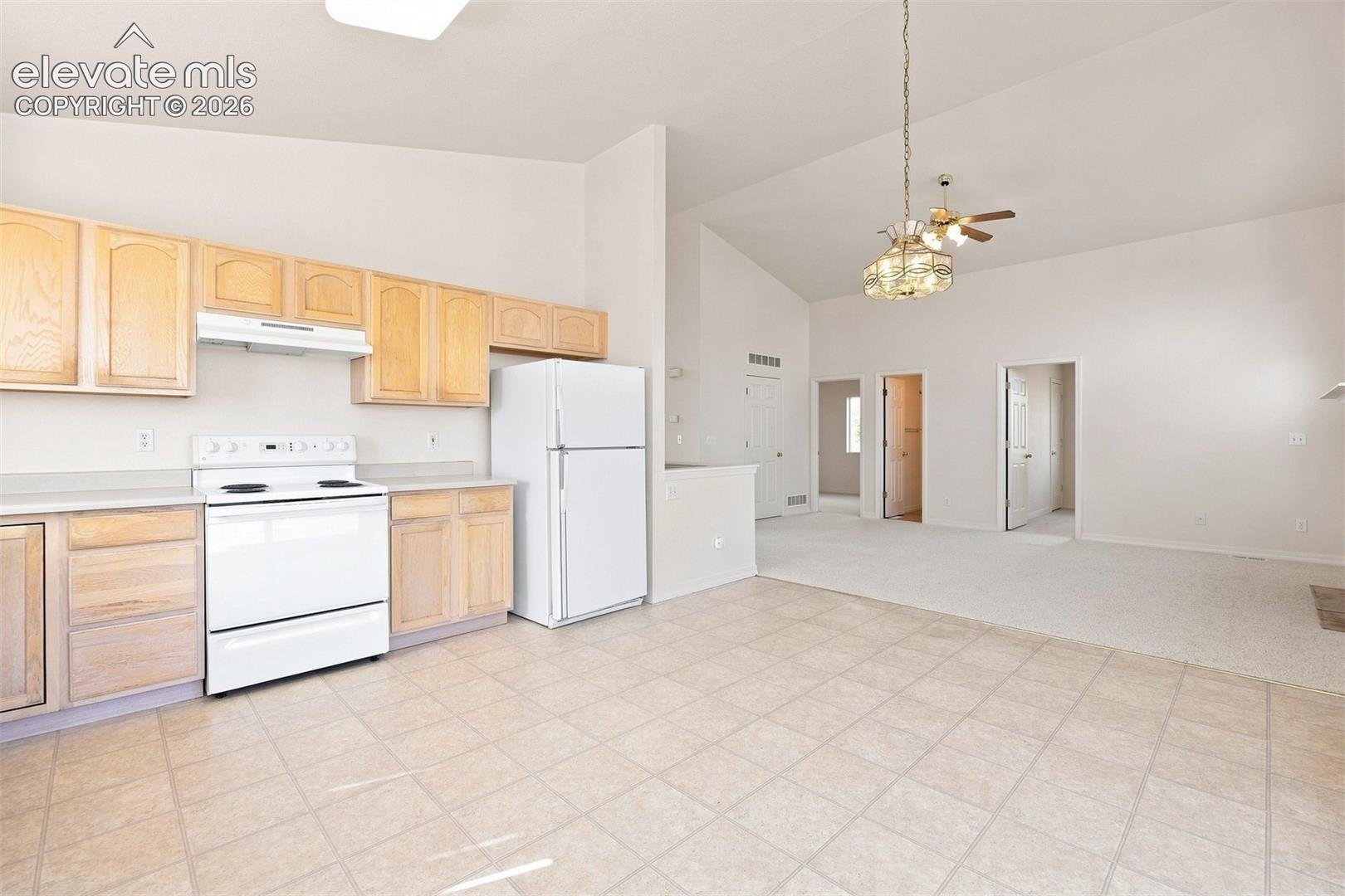 Listing photo 7 for 1076 Linda Mood Drive