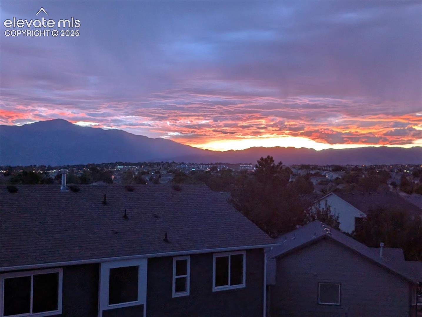 Listing photo 28 for 3916 Roan Drive