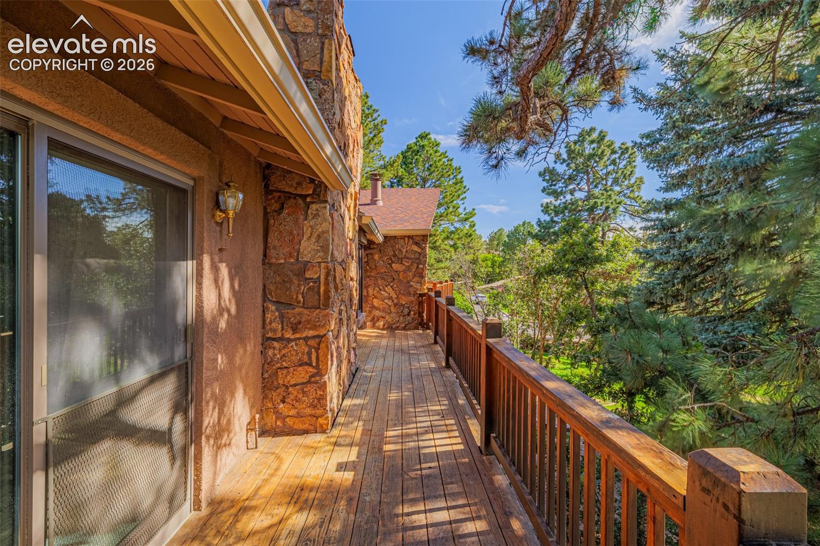 Listing photo 4 for 3510 David Lane