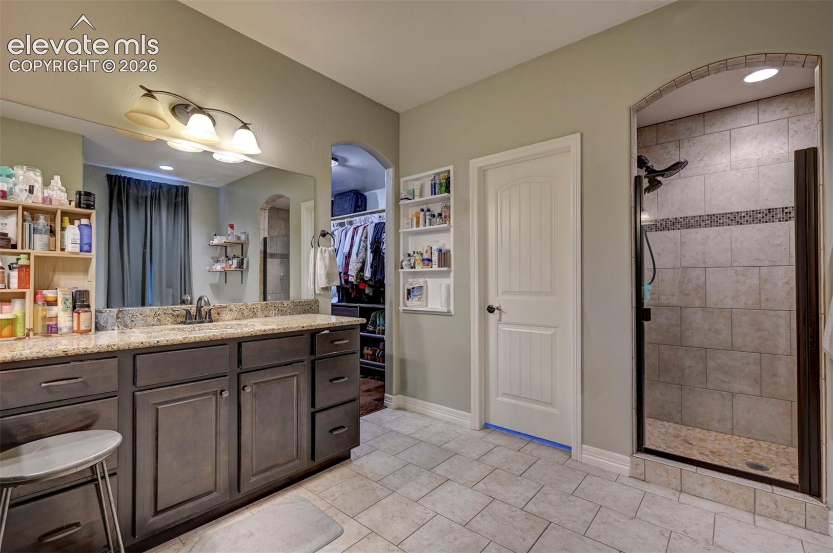 Listing photo 28 for 10249 Mt Lincoln Drive